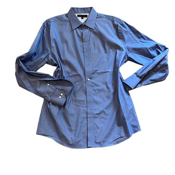 Tommy Hilfiger men’s dress shirt - Picture 1 of 4